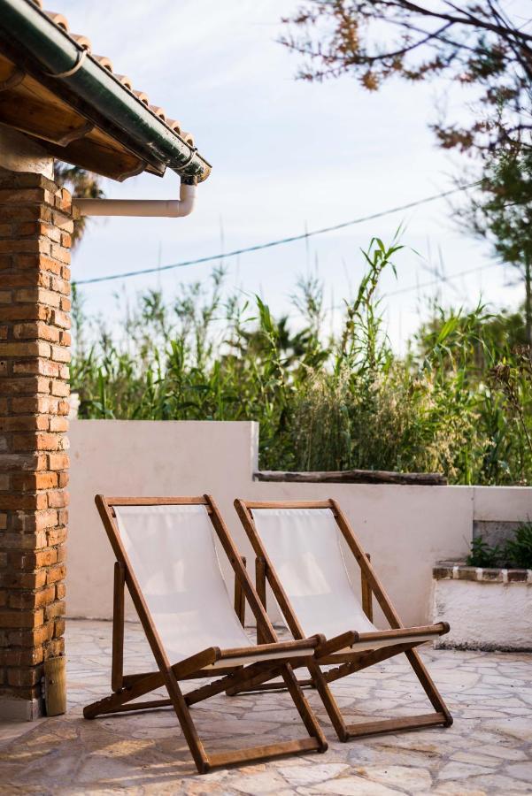 Tamaris Beach House Akharavi Extérieur photo